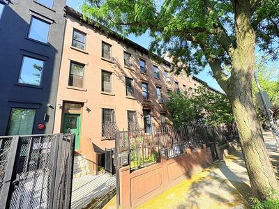 347 Warren St APT 3