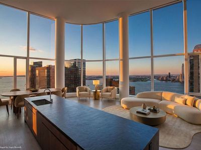 50 West St APT 28C