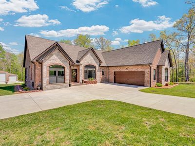 12 Hickory View Ln