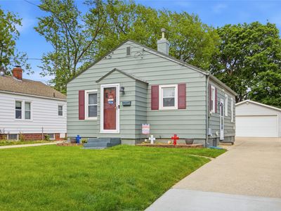 Property at 2613 53rd St, Des Moines, IA