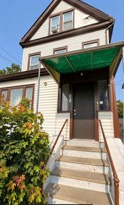 301 S 6th Ave