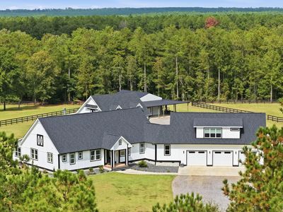 261 High Country Ct