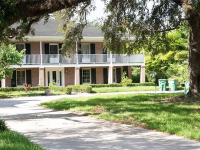 2303 S Hesperides St