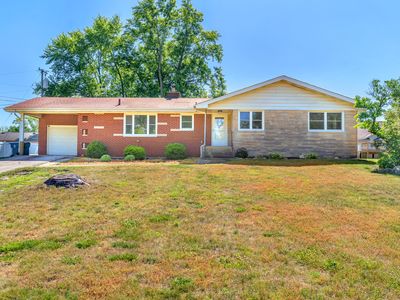325 Cedar St NW