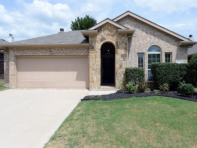 4813 Green River Dr