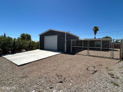 1409 E Pearl Cir