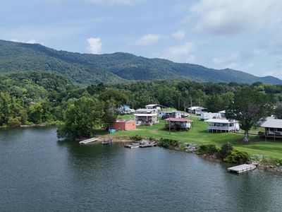 246 Cherokee Boat Dock Rd