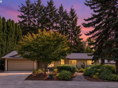 6490 SW Nehalem Ln