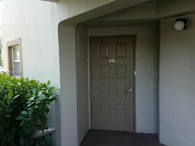 550 SW 137th Ave APT 101L