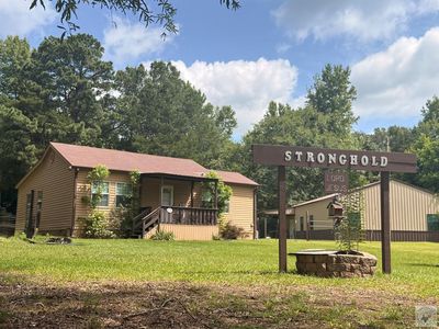 217 Roosevelt Rd