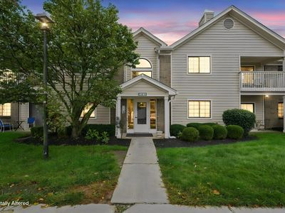 6749 Meadow Creek Dr Unit 102