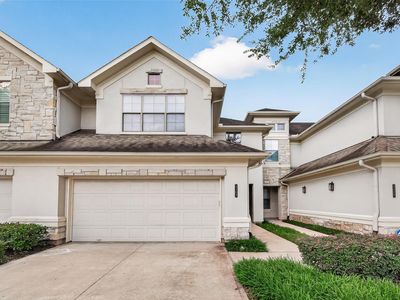 4307 Lake Walk Ct