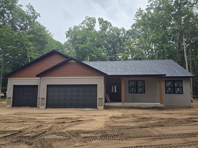 918 N Scenic Dr