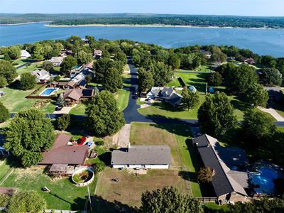 Property at 1400 W Lakewood Dr, Cleveland, OK