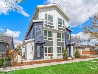 2810 W Bannock St #4