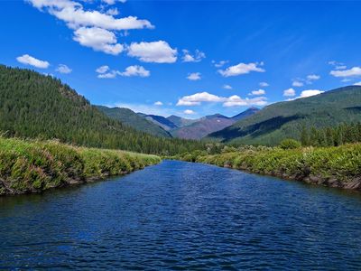 96 E Fork Bull River Rd
