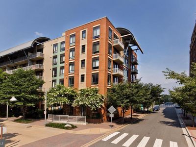 1200 N Hartford St APT 505