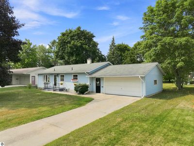 714 Sunset Ln