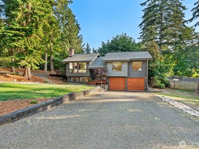 Property at 91 E Lakeland Way, Allyn, WA