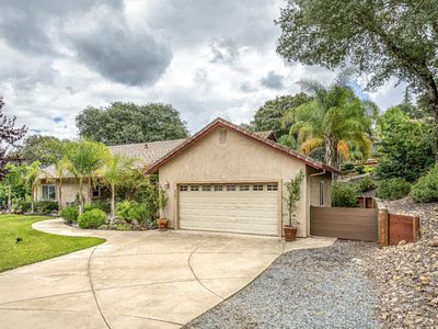 2083 S Highway 26