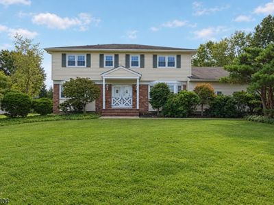 16 Avalon Drive