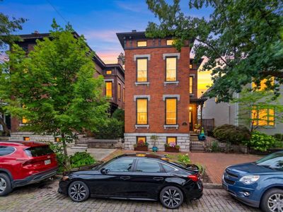 556 City Park Ave