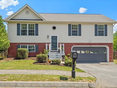 1326 Meadow Creek Ln