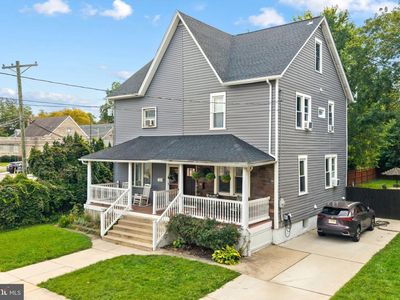 18 W Pine St