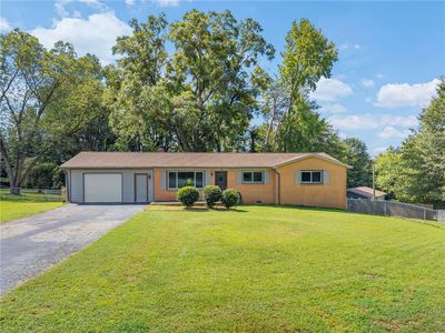 116 E Hill Dr