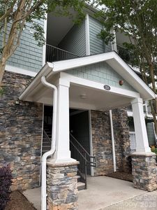 200 Vista Lake Dr APT 301