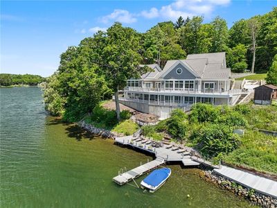 62 E Lake Rd