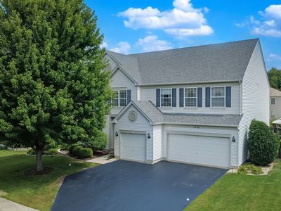 1896 Applewood Dr