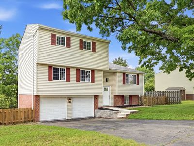 Property at 426 Linden Dr W, Cheswick, PA