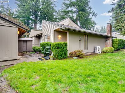 8109 NE 14th St APT D