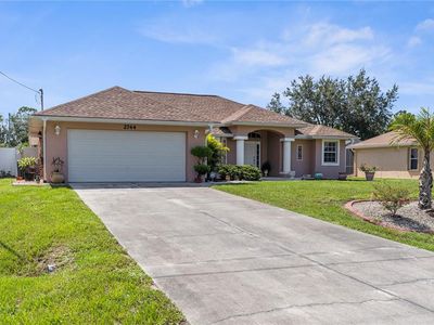 2744 S Haberland Blvd