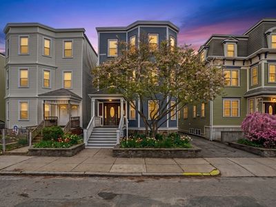5 Mount Vernon St #2