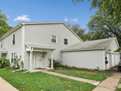 1395 S Glen Cir APT B