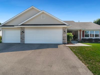 823 Vernon Ln