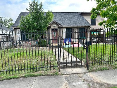 2007 Rosewood St
