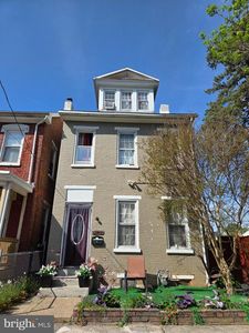 Property at 427 Walnut St, Pottstown, PA