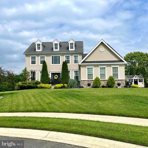 124 Nicholas Ct