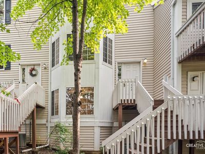 343 W Treehouse Ln