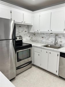359 Preston E #359-I
