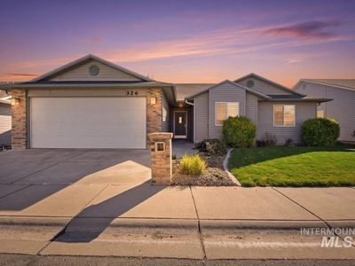 326 N Westminster St