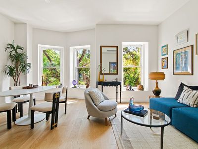 132 6th Ave #3
