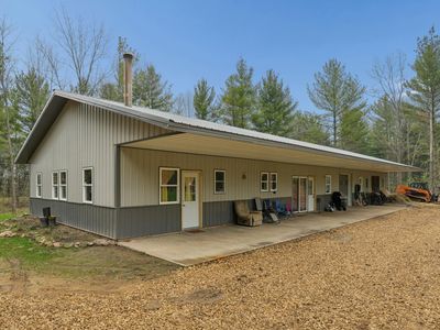 1725 Highway 128