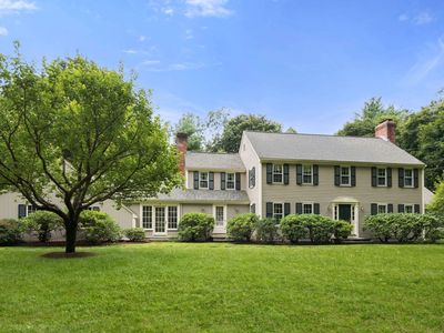 4 Cherry Brook Rd