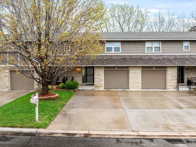 146 S Maize Rd APT 5