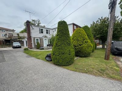 65 McGeory Avenue