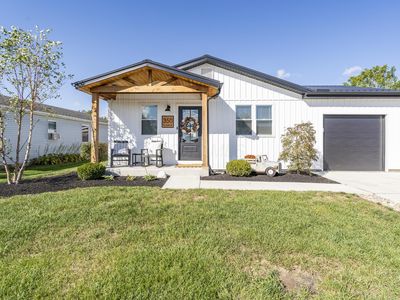 350 W Main St